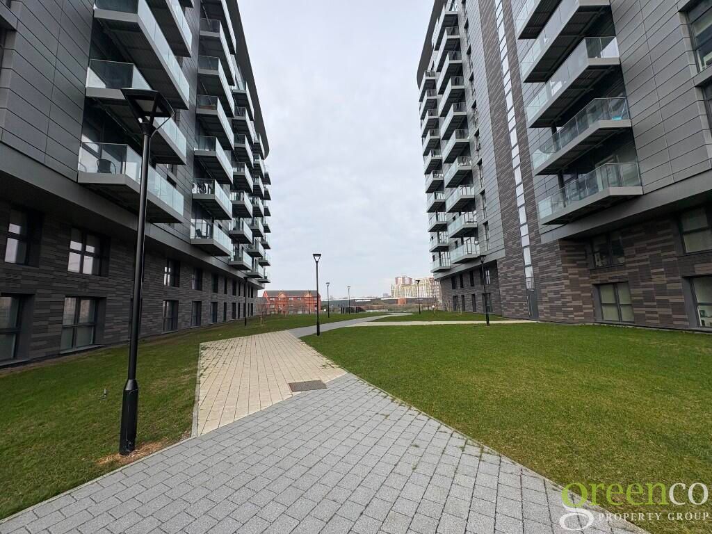Pomona Strand, Old Trafford — photo 23 of 25