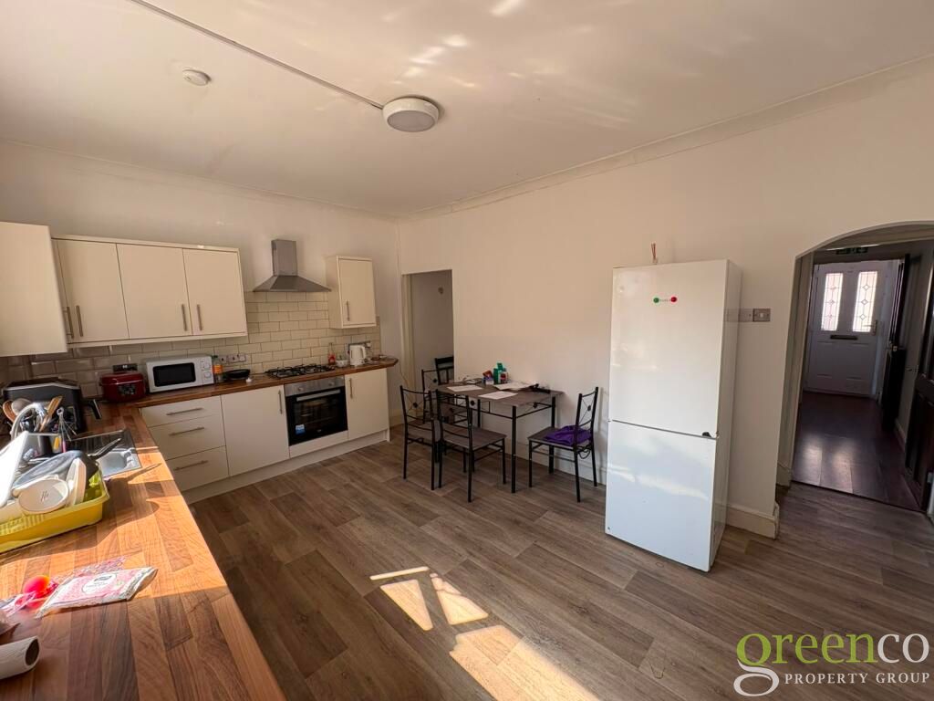 Hampson Street, Atherton — photo 6 of 16