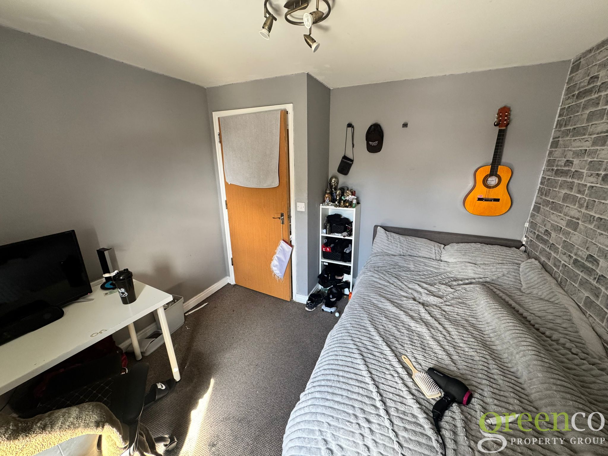 Laburnum Road, New Brighton — photo 9 of 10