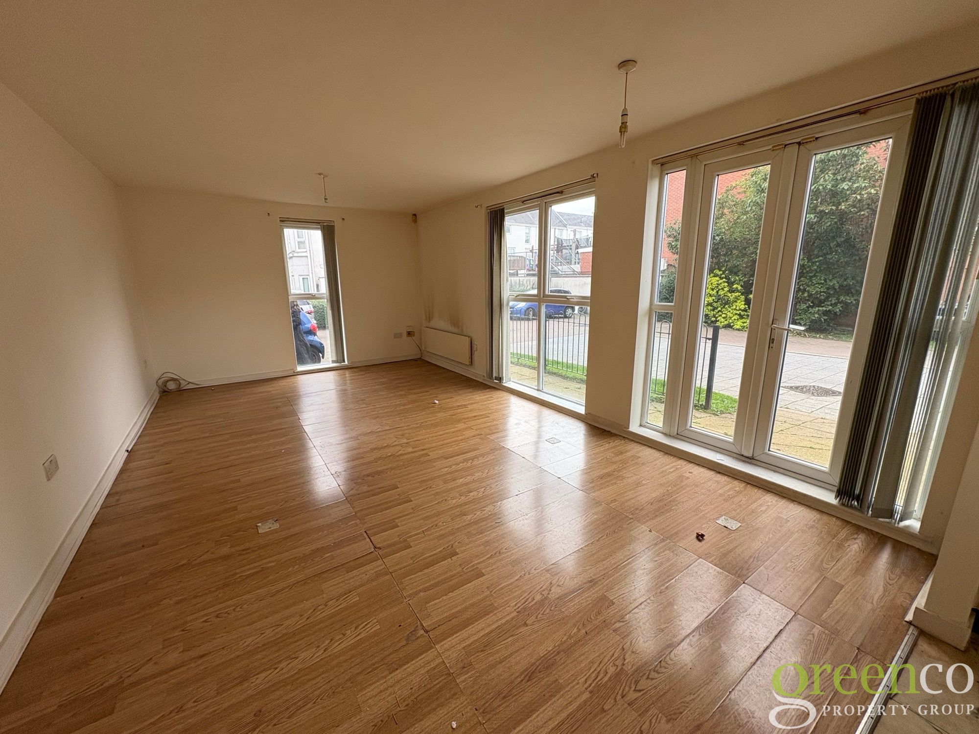 Green View, Salford - photo 2 of 13