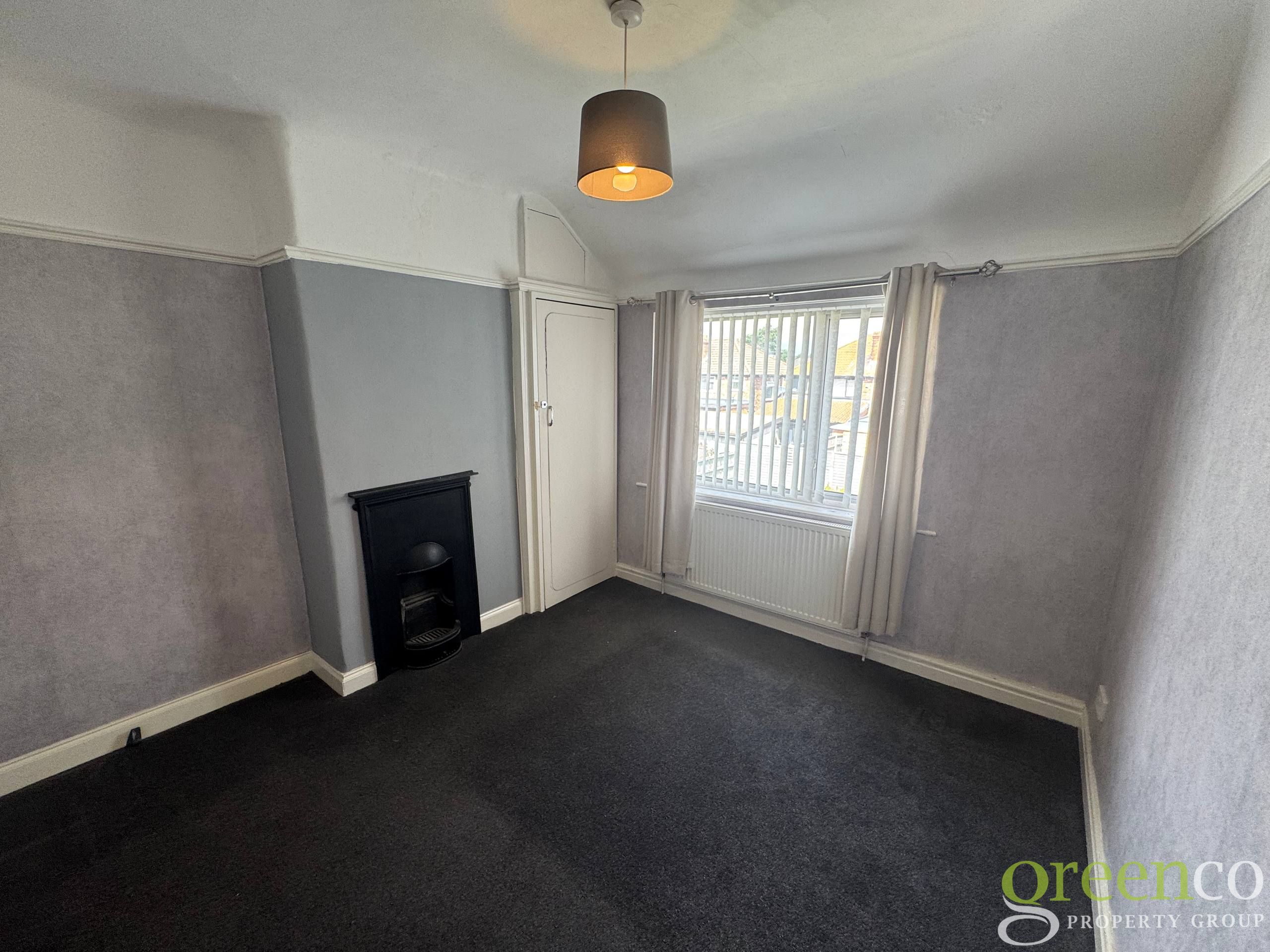 Ashbourne Crescent, Roby — photo 15 of 24